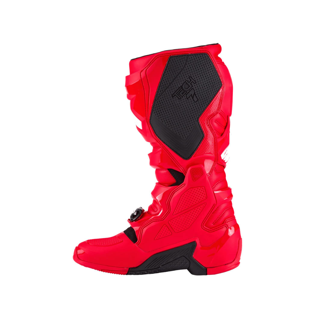 Botas Tech 7